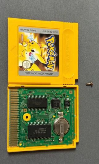 Pack 3 Pokemon Originales + 5 Fundas