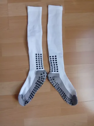 Medias de fútbol blancas antideslizantes