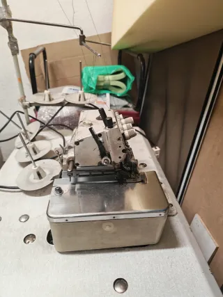 Remalladora Brother Profesional