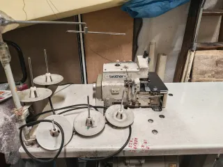 Remalladora Brother Profesional