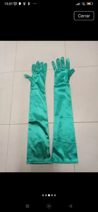 Guantes largos de satén verde