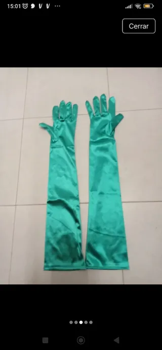 Guantes largos de satén verde