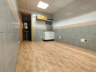 Nave industrial en venta en Barrio de la Estación en Coslada