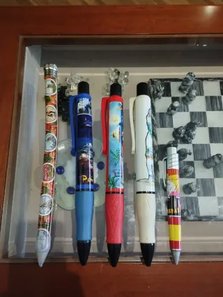 4 Penne e 1 Matita Giganti