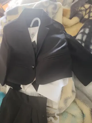 Traje de vestir niño: Saco, camisa, chaleco, corba