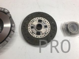 Kit embrague nissan bluebird 2.0D nuevo