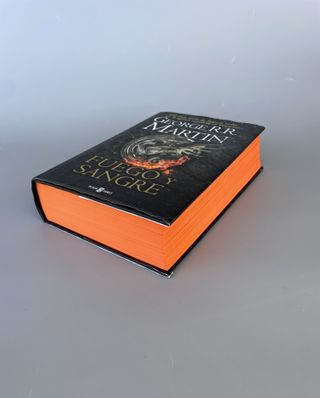 Fuego y Sangre - Edición Limitada cantos Narajas