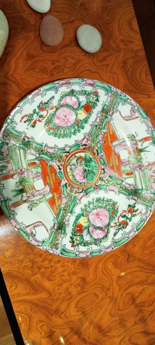 Plato porcelana china pintado a mano