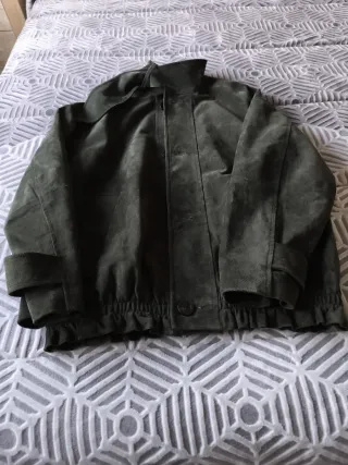 Chaqueta con etiqueta de piel  Ante 100,% zara x