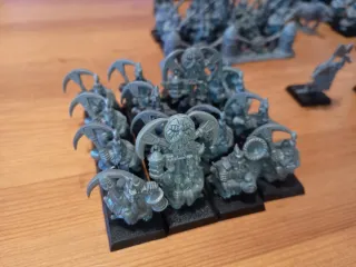 Esercito Nani Warhammer Old World Skull Pass