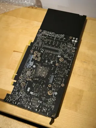 NVIDIA Quadro RTX 4000 8GB GDDR6