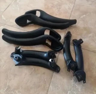 Asideros y base Seat