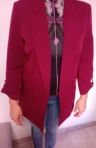 Chaqueta Studio F Burdeos Talla 40