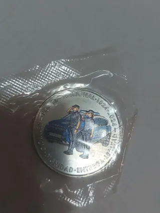 Moneda Policía Nacional 1824-2024