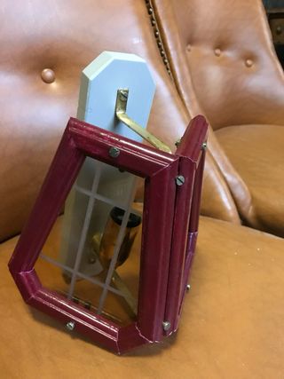 Applique in legno vintage con vetri