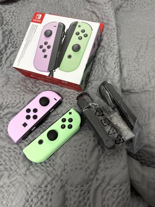 Mandos Nintendo Switch Morado y Verde