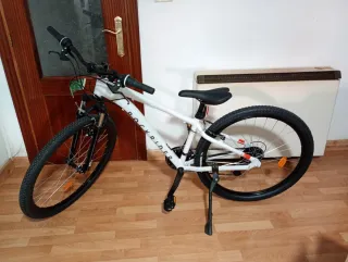 Bicicleta Rockrider Blanca