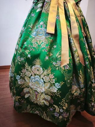 Traje Fallera Verde Talla M Poco Uso