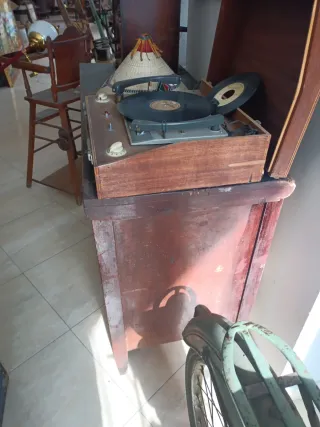 Arcón antiguo de madera