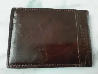 Cartera de piel artesanal