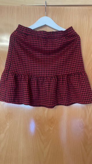 Falda niña Mango cuadros rojo y negro T9/10