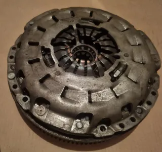 Kit embrague +Volante motor BMW E46 320d