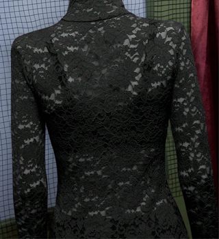 Blusa encaje manga larga