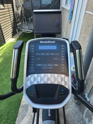 Bicicleta Elíptica NordicTrack  C5.5