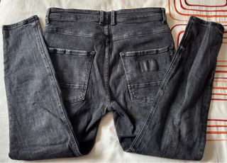 Pantalón Zara Gris