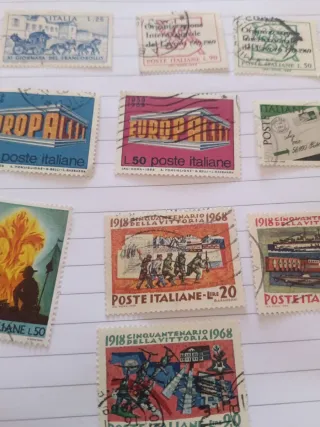 10 Francobolli Italiani 1968/69 Vari Soggetti