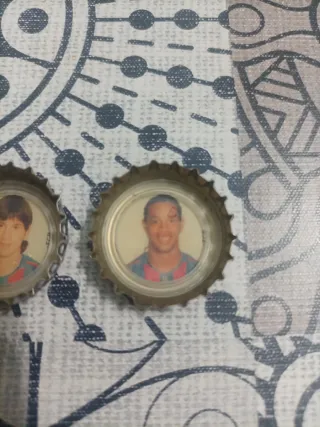 Chapas Coca-Cola Goool Messi y Ronaldinho 2005