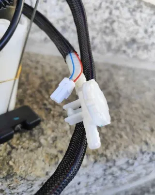 Bomba Combustível Volvo V60 V70 XC60 XC70 S60