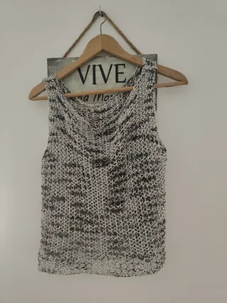 2 Blusas Mujer Estampadas y una bufanda