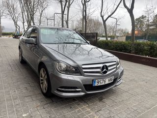 Mercedes C200CDI Avantgarde con 120000KM