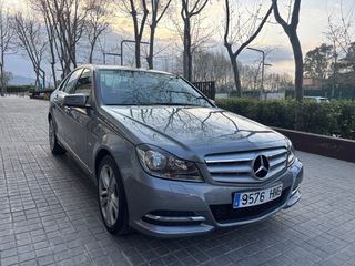 Mercedes C200CDI Avantgarde con 120000KM