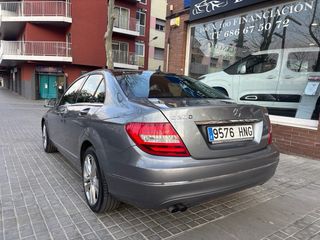 Mercedes C200CDI Avantgarde con 120000KM