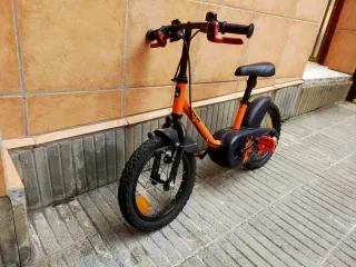 Bicicleta infantil Btwin arancione