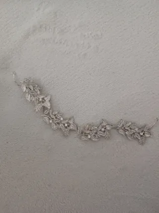 Tiara Novia/Invitada Plata