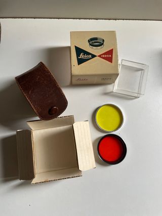 Lote Cámara Leica + Accesorios