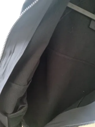 Cazadora neopreno 8-9 años zara.