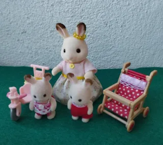 Mamá Coneja y Bebés Paseo