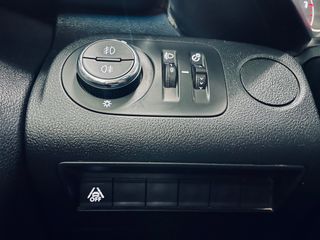 OPEL COMBO LIFE 5 PLAZAS 100CV. IVA DED. GARANTIA