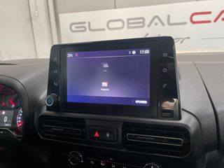 OPEL COMBO LIFE 5 PLAZAS 100CV. IVA DED. GARANTIA