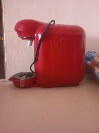 Cafetera Bosch Tassimo Roja