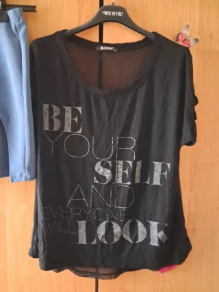 Conjunto falda y camiseta