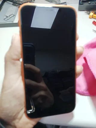 iPhone XR Arancione Design 17 Pro