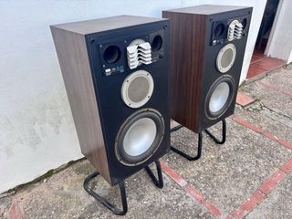 Altavoces Sansui S 53 + soportes de altavoz
