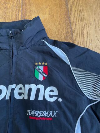 Chaqueta Supreme x Umbro Negra