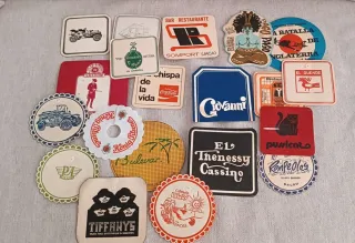 Lote de posavasos variados