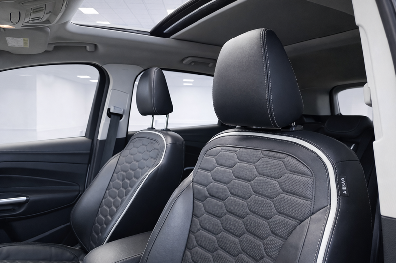 Ford Kuga 2019, foto 16